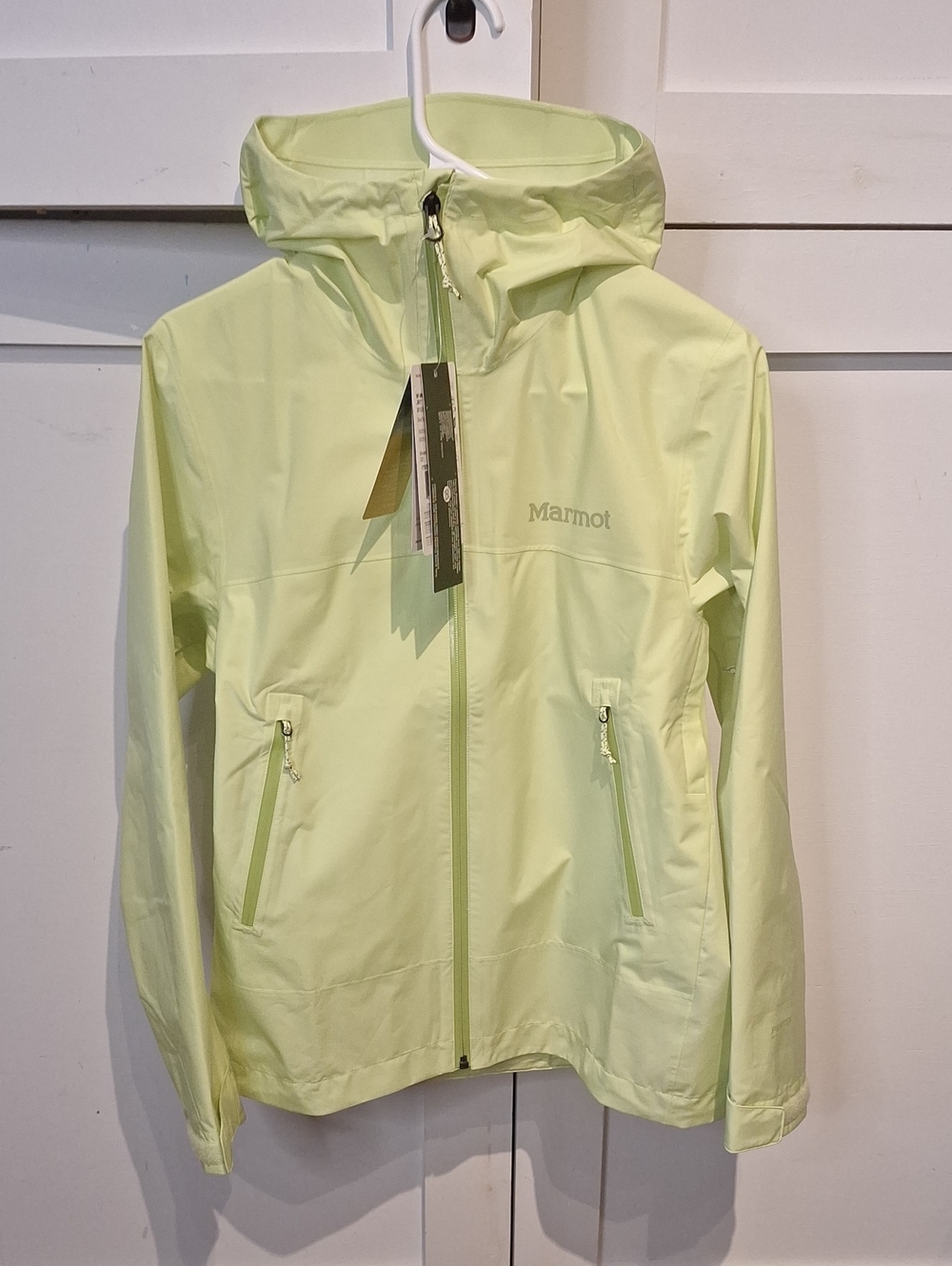 Marmot Lightweight Hooded Raincoat in Pale Lime